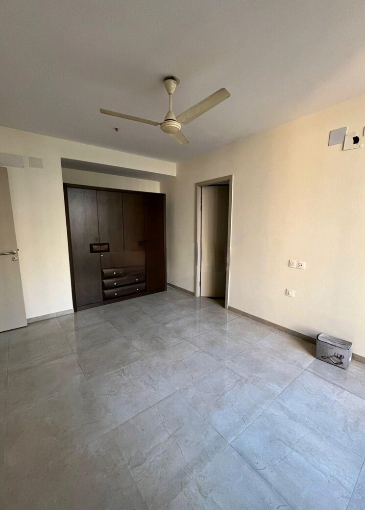 Bedroom, hiranandani-estate-rodas-enclave 2 Bedroom 900 Sq.Ft. Apartment In Ghodbunder Road Thane 7942793