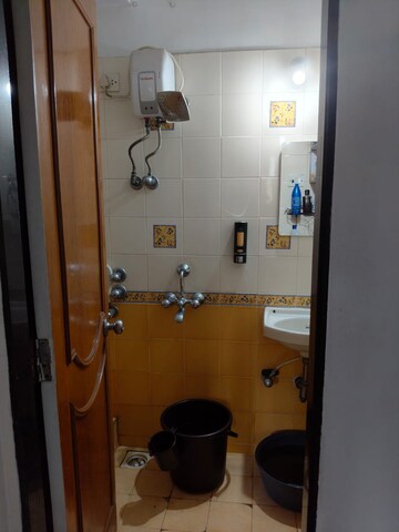 Bathroom in 3 BHK Apartment at Sector 36 – for Rent