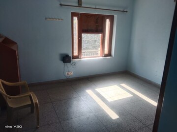 Room in 1 BHK Independent House at Sector 23a – for Rent