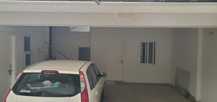  Parking, gr-one-and-only 3.5 Bedroom 3050 Sq.Ft. Villa In Choodasandra Bangalore 7942681