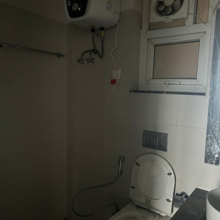 Bathroom, supertech-hues 2 Bedroom 1180 Sq.Ft. Apartment In Sector 68 Gurgaon 7943180