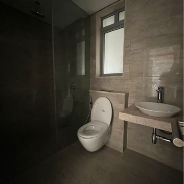 Bathroom in 2 BHK Apartment at Goregaon East – for Sale