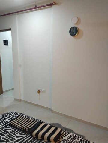 Room in 2 BHK Apartment at Godrej Urban Park, Chandivali – for Rent