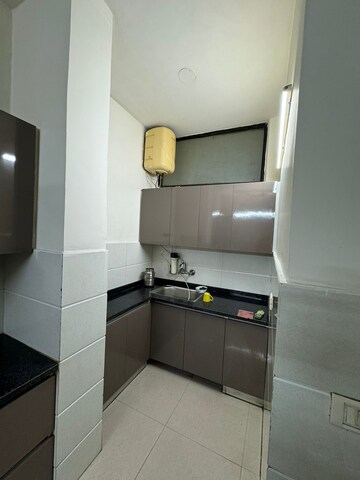  4 BHK Builder Floor at Dlf Phase ii – for Rent