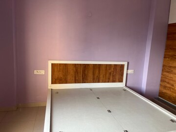 Room in 3 BHK Apartment at Sector 57 – for Rent