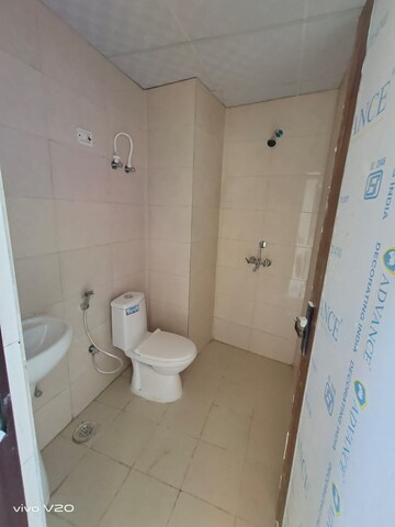 Bathroom in 3 BHK Apartment at Hill View Banjara Hills, Banjara Hills – for Rent