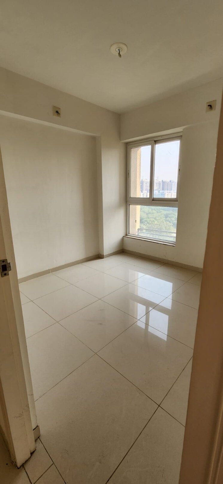 Room, pacifica-reflections 2.5 Bedroom 1600 Sq.Ft. Apartment In Near Nirma University On Sg Highway Ahmedabad 7943249