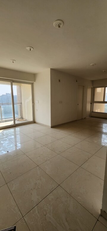 Master Bedroom in 2.5 BHK Apartment at Pacifica Reflections, Near Nirma University On Sg Highway – for Sale