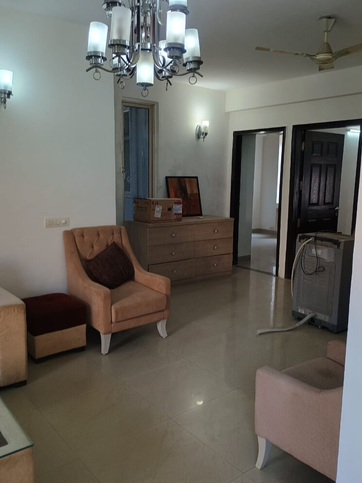 Living Room, unitech-the-close-north 3 Bedroom 1500 Sq.Ft. Apartment In Sector 50 Gurgaon 7943318