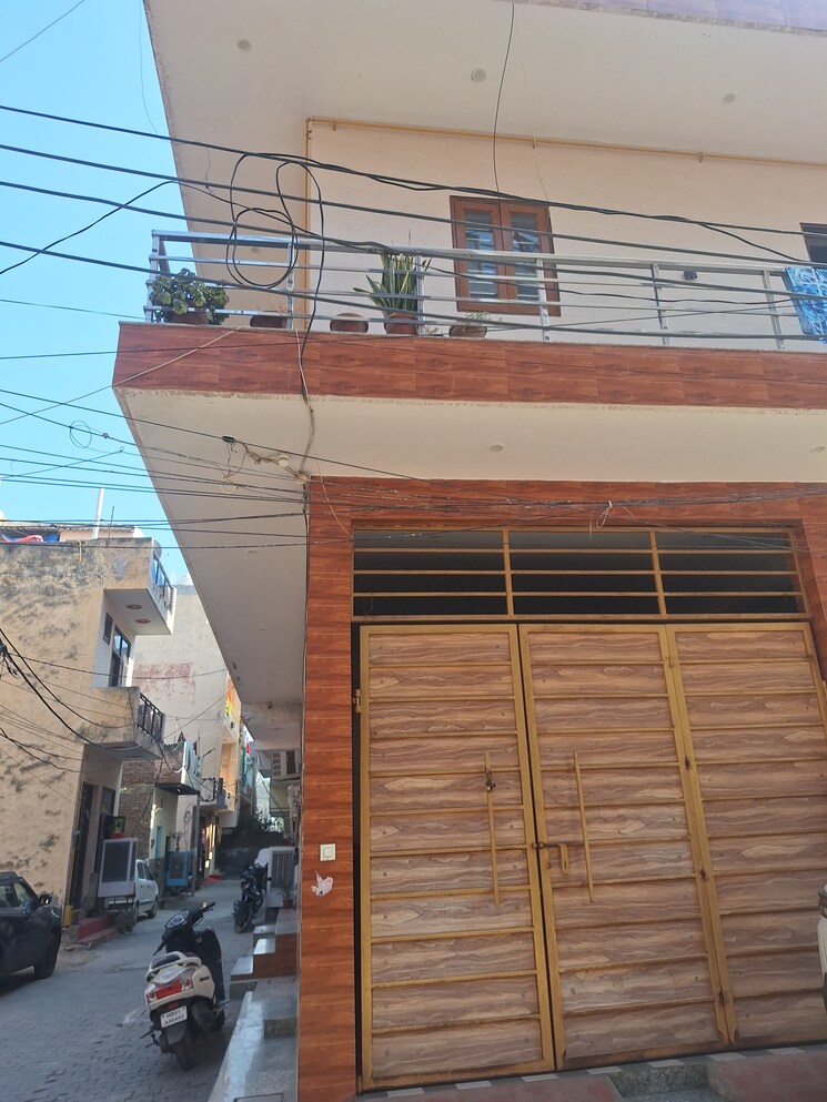 Balcony, sector 87 4 Bedroom 118 Sq.Yd. Independent House In Sector 87 Faridabad 7943468