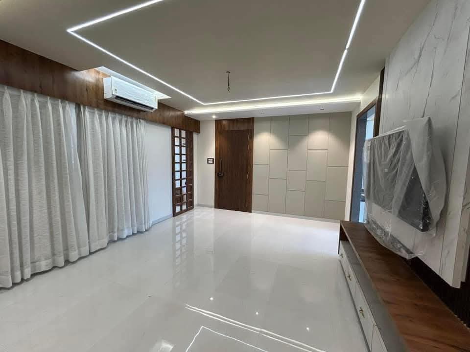 3 BHK + Pooja Room,Extra Room Apartment For Sale in APR Emerald