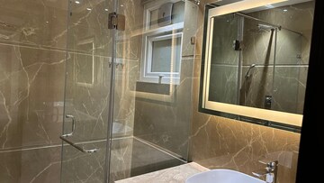 Bathroom in 4 BHK Builder Floor at Dlf City Phase 3 – for Rent