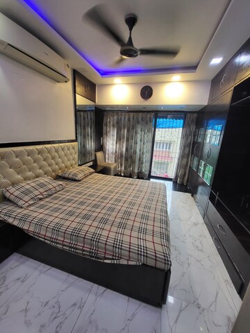 Bedroom in 2 BHK Apartment at Shantivan CHS Andheri, Andheri West – for Rent