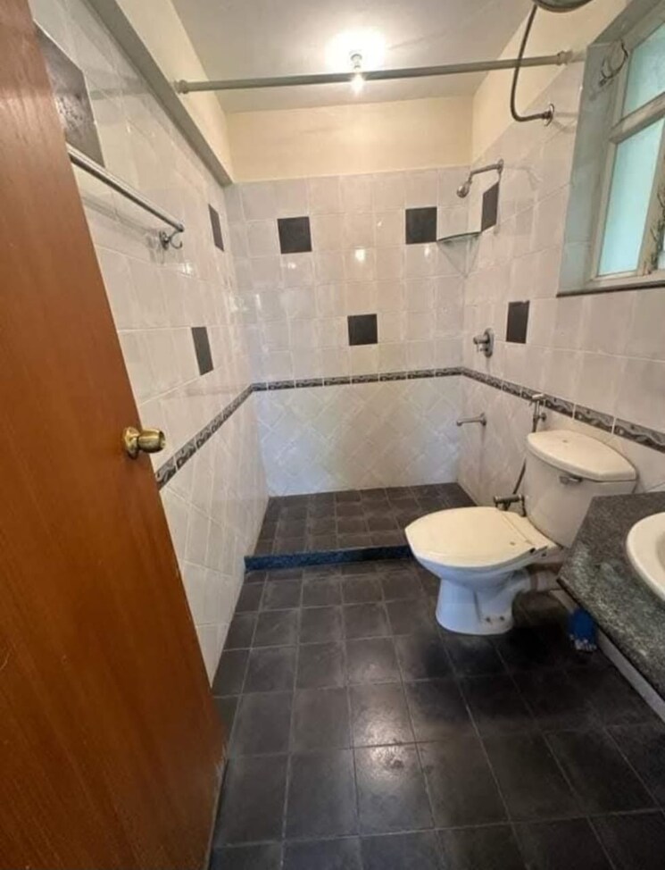Bathroom, clover-highlands 4 Bedroom 3000 Sq.Ft. Apartment In Kondhwa Pune 7943648