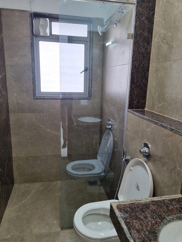 Bathroom, amanora-ascent-towers 2 Bedroom 750 Sq.Ft. Apartment In Hadapsar Pune 7943687
