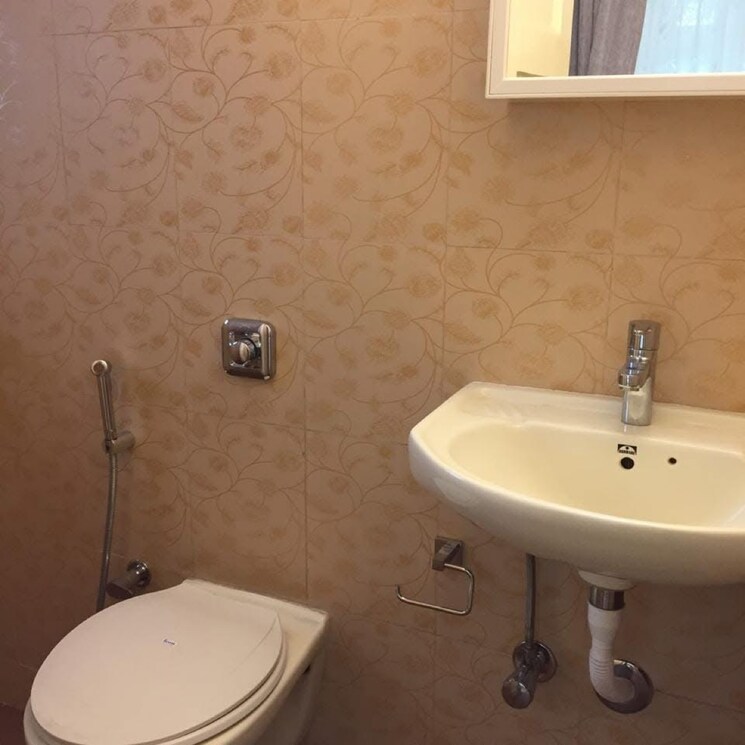 Bathroom, sri-vishnu-bhavan 2 Bedroom 750 Sq.Ft. Apartment In Kings Circle Mumbai 7943758