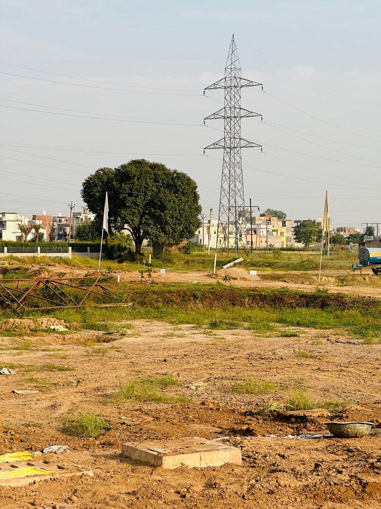 Garden, kharar mohali road  119 Sq.Yd. Plot In Kharar Mohali Road Kharar 7943973