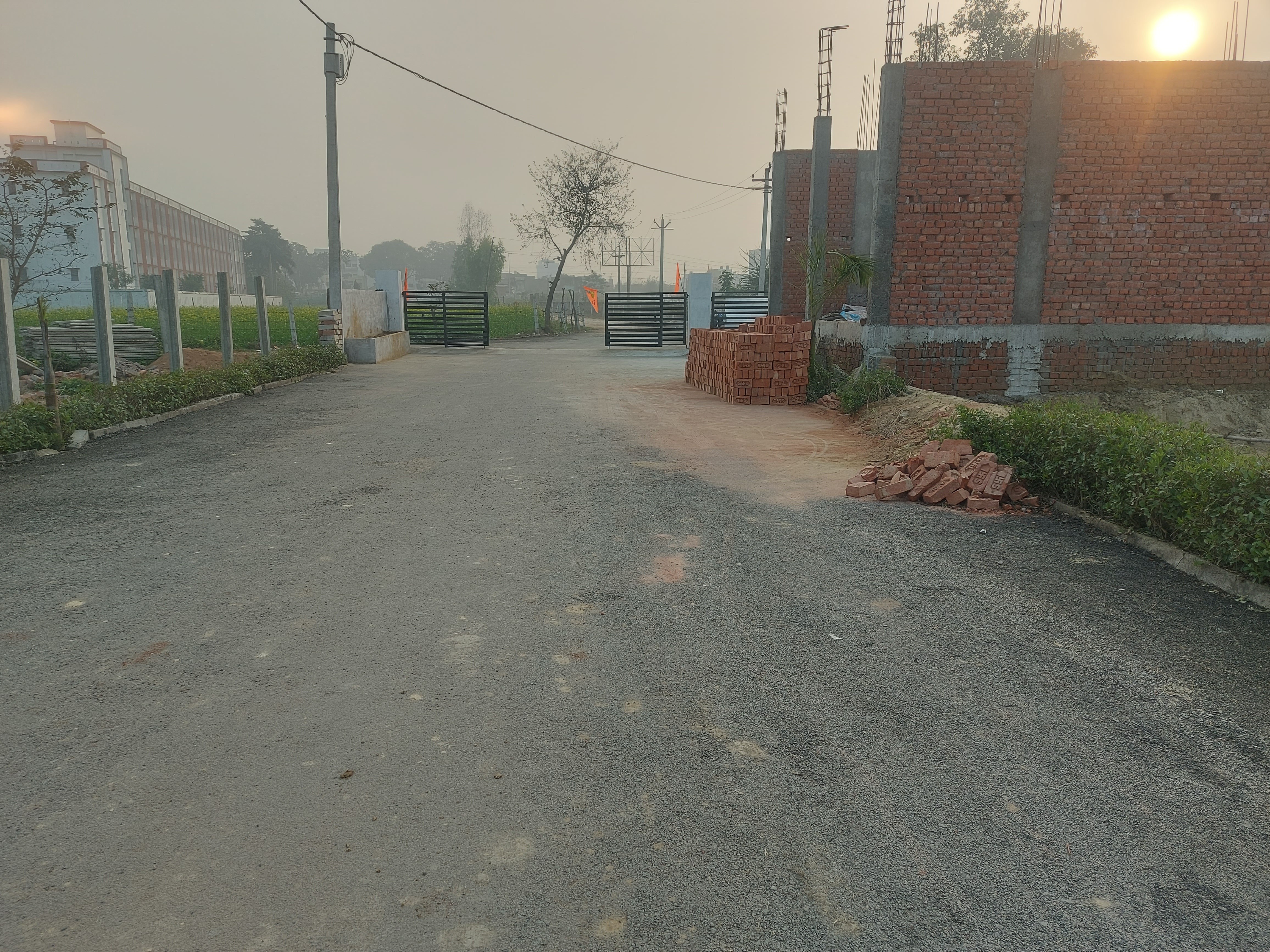 Plot For Sale in Kailashpuram Residency 