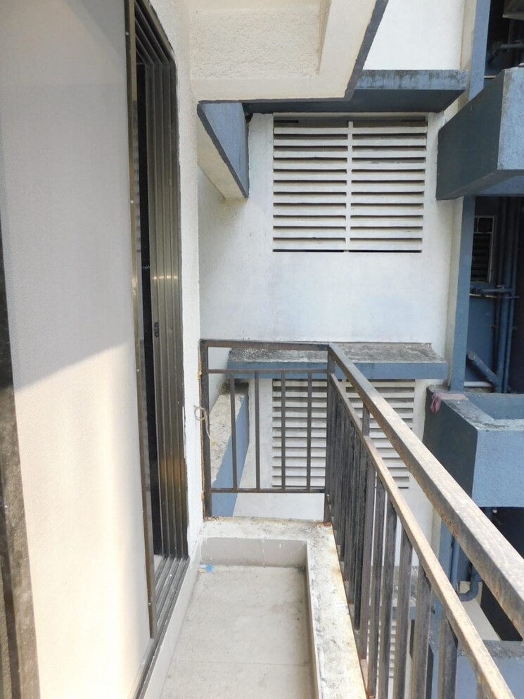 Balcony, suryakiran-chs 2 Bedroom 680 Sq.Ft. Apartment In Andheri West Mumbai 7943999