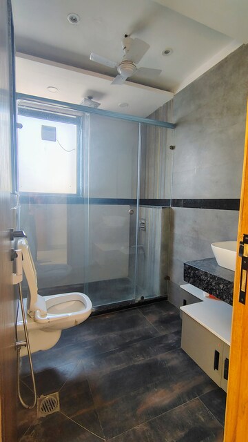 Bathroom in 3.5 BHK Builder Floor at Sushant Lok 2, Sector 57 – for Rent