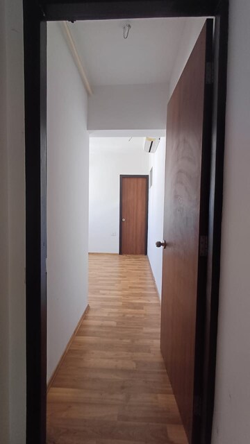 Room in 2 BHK Apartment at Lodha Palava City, Dombivli East – for Rent