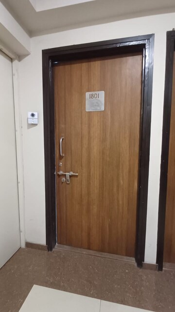 Furnished Amenities in 2 BHK Apartment at Lodha Palava City, Dombivli East – for Rent