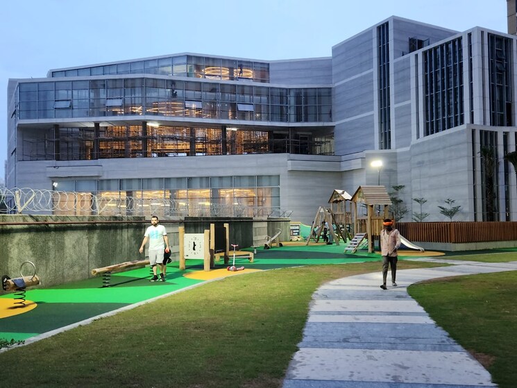 Exterior View, amrapali-silicon-city 2 Bedroom 1180 Sq.Ft. Apartment In Sector 76 Noida 7944007