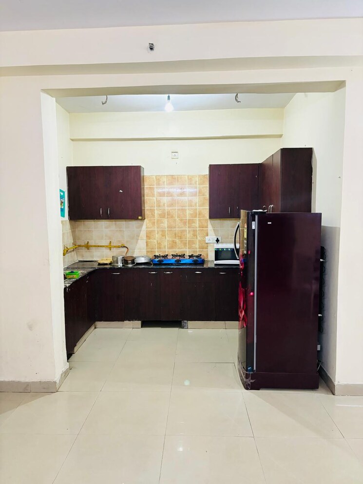 Kitchen, amrapali-silicon-city 2 Bedroom 1180 Sq.Ft. Apartment In Sector 76 Noida 7944015