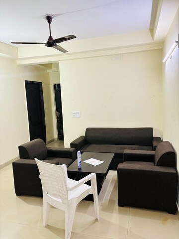 Master Bedroom in 2 BHK Apartment at Amrapali Silicon City, Sector 76 – for Sale