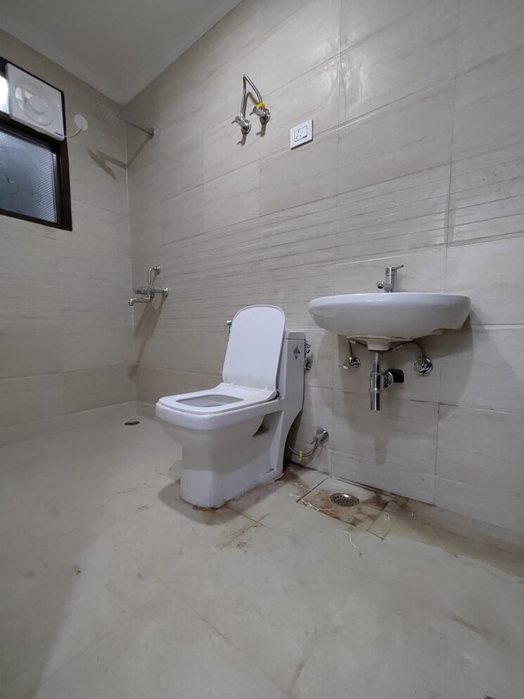 Bathroom, saket 1 Bedroom 500 Sq.Ft. Builder Floor In Saket Delhi 7944094