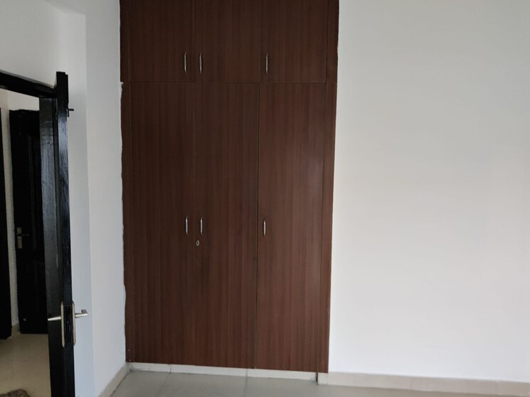 undefined, amrapali-silicon-city 2 Bedroom 1180 Sq.Ft. Apartment In Sector 76 Noida 7944081