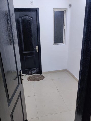 Bathroom in 2 BHK Apartment at Amrapali Silicon City, Sector 76 – for Sale