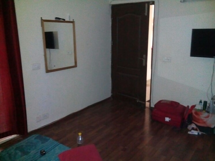 Room, amrapali-silicon-city 2 Bedroom 1180 Sq.Ft. Apartment In Sector 76 Noida 7944086