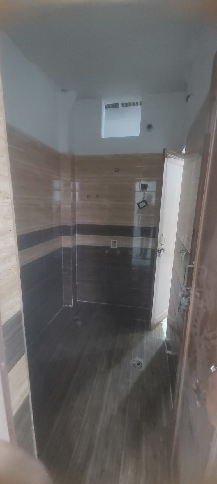 Bathroom, upavp-vrindavan-yojana 3 Bedroom 1600 Sq.Ft. Independent House In Vrindavan Yojna Lucknow 7944103