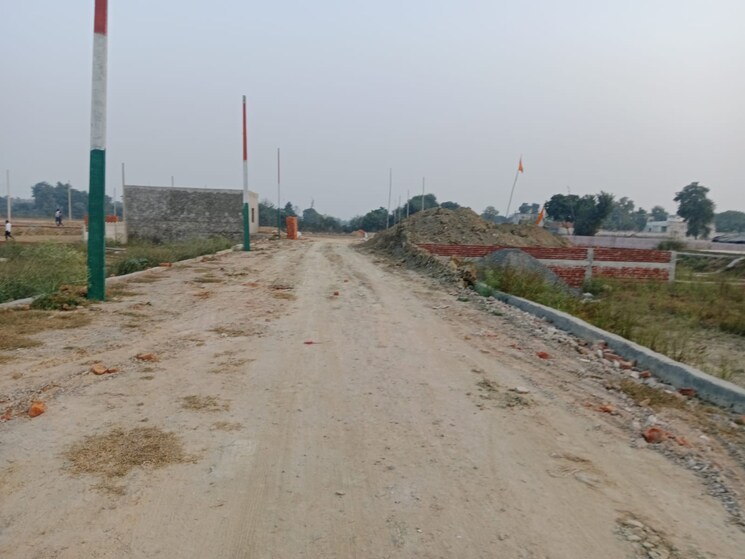 undefined, upsidc site b  100 Sq.Yd. Plot In Upsidc Site B Greater Noida 7944119