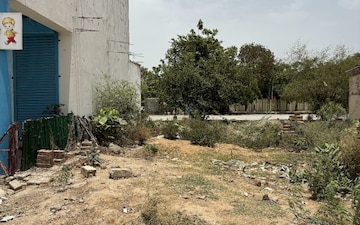 Plot For Sale in Sector 9a