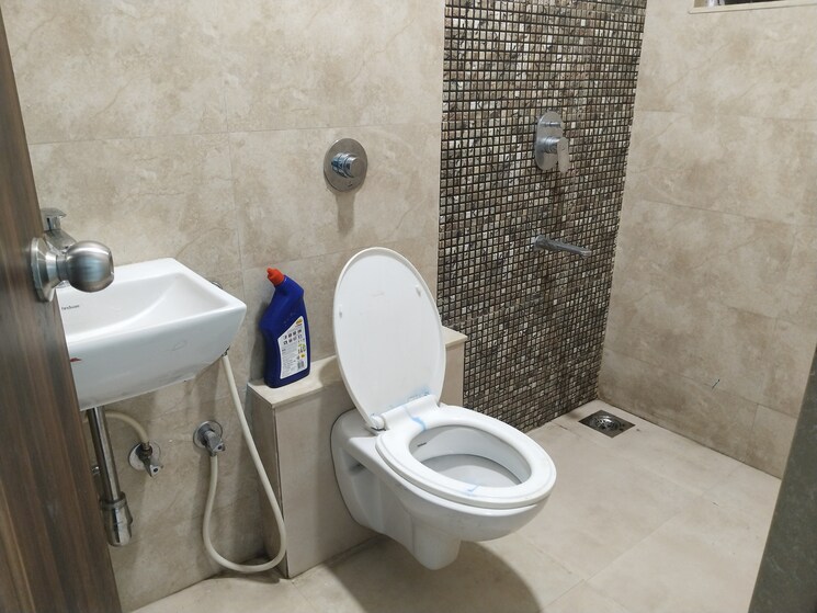 Bathroom, mukta-residency 1 Bedroom 700 Sq.Ft. Apartment In Shilphata Thane 7944313