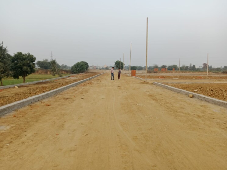 undefined, upsidc site b  60 Sq.Yd. Plot In Upsidc Site B Greater Noida 7944282