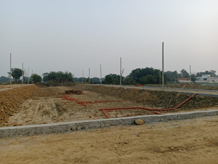 undefined, upsidc site b  60 Sq.Yd. Plot In Upsidc Site B Greater Noida 7944282