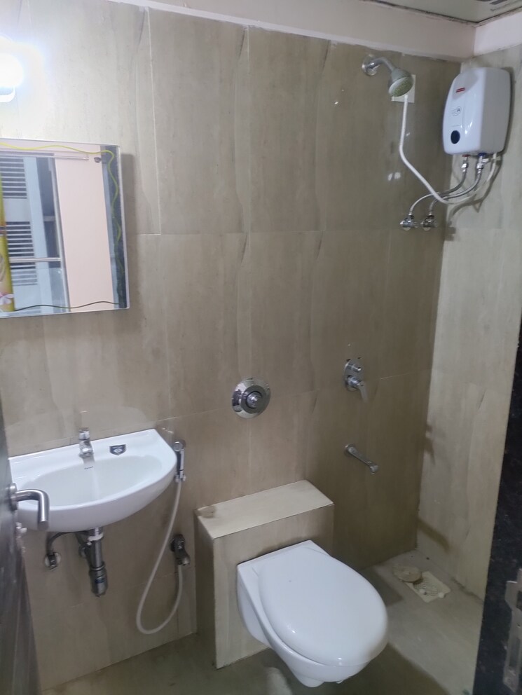 Bathroom, sahajanand-athena 1 Bedroom 498 Sq.Ft. Apartment In Goregaon West Mumbai 7944325