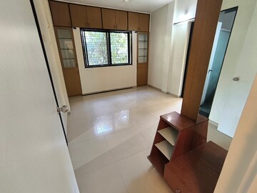 Room in 2 BHK Apartment at Sonigara Kesar, Wakad – for Rent