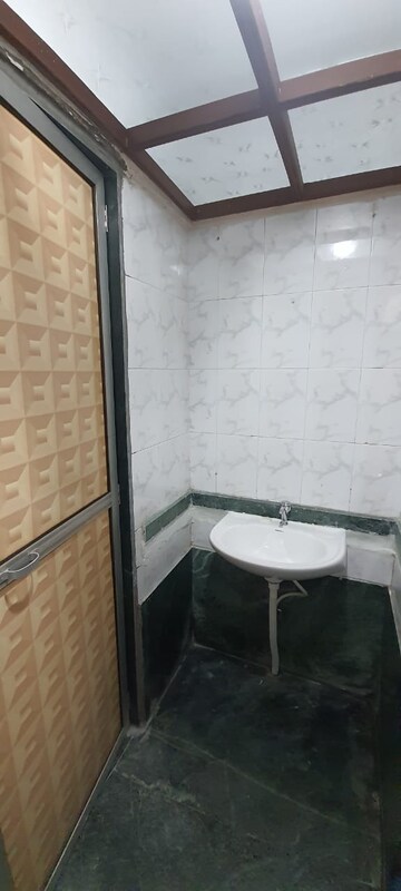 Bathroom in 1 BHK Apartment at NG Complex, Andheri East – for Rent
