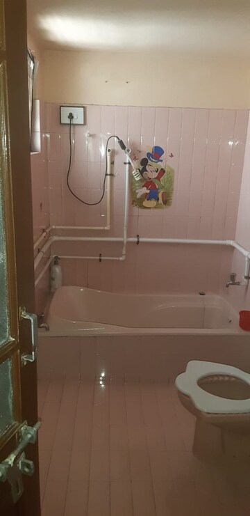 Bathroom in 3 BHK Villa at Thaltej – for Sale