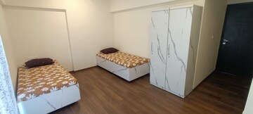 Master Bedroom in 3 BHK Apartment at Hubtown Hill Crest, Andheri East – for Rent