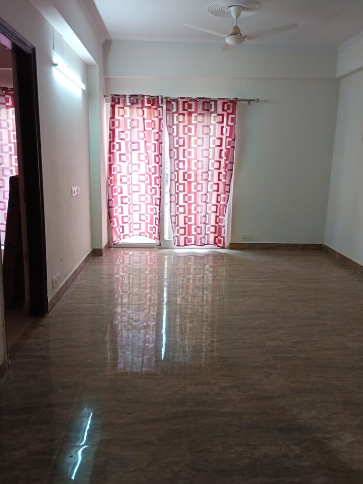 Other, amrapali-centurian-park 2 Bedroom 1055 Sq.Ft. Apartment In Amrapali Dream Valley Greater Noida 7944915