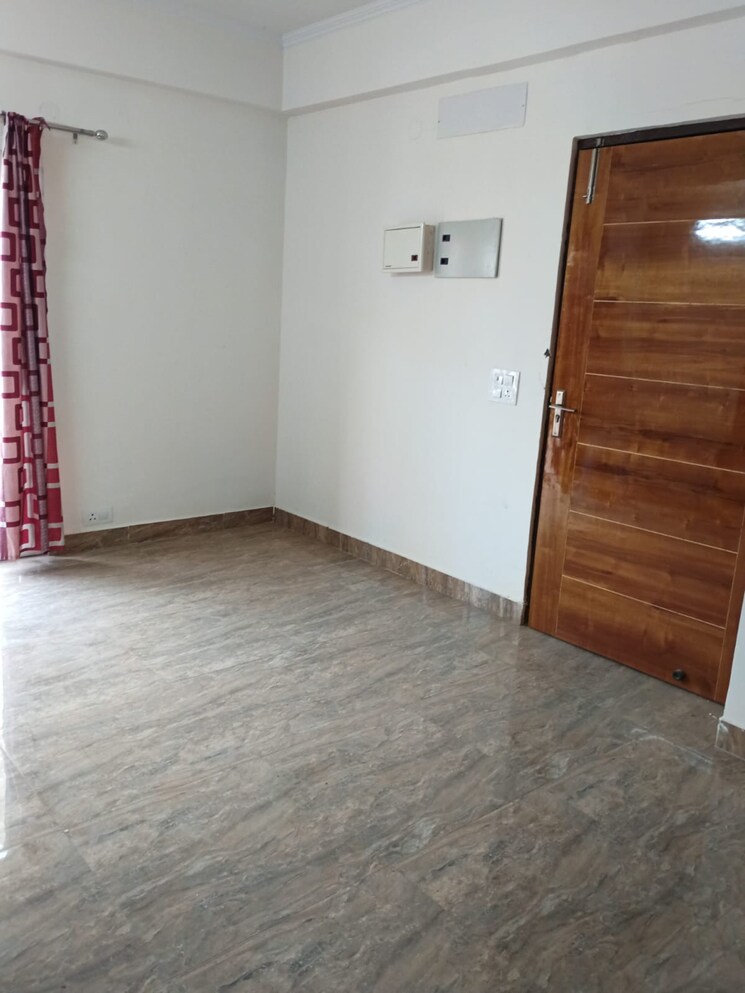 Room, amrapali-centurian-park 2 Bedroom 1055 Sq.Ft. Apartment In Amrapali Dream Valley Greater Noida 7944915