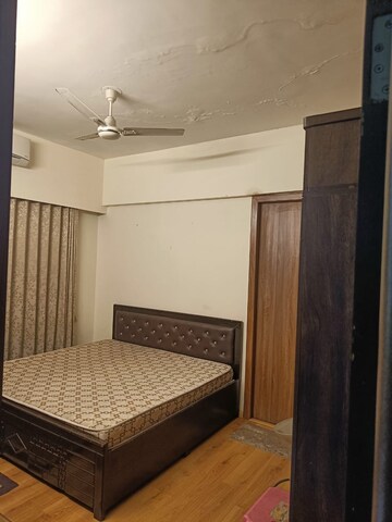 Master Bedroom in 2 BHK Apartment at Dimple 19 North, Kandivali West – for Rent