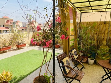 Balcony in 4 BHK Apartment at Parsvnath Green Ville, Sector 48 – for Sale