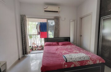 Bedroom in 2 BHK Apartment at Casa Rio Viva, Dombivli East – for Rent