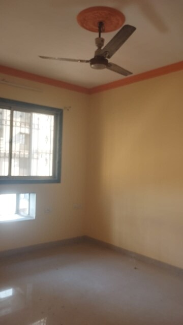Room in 3 BHK Apartment at Regency Estate, Dombivli East – for Rent